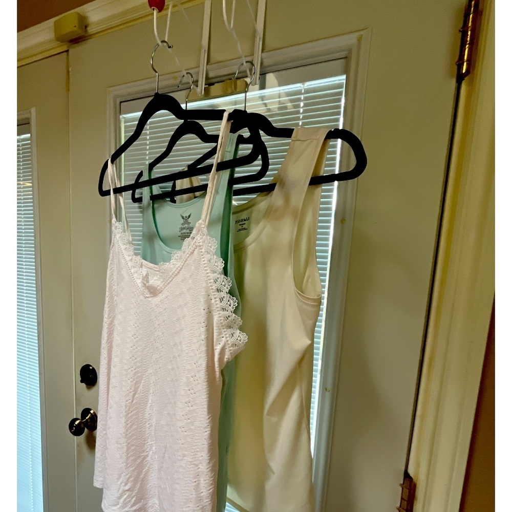 1Cami 1x two tees one 1x one 16/18 EUC